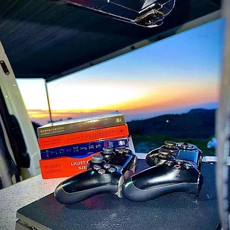 Ботель Leoventure Campervan